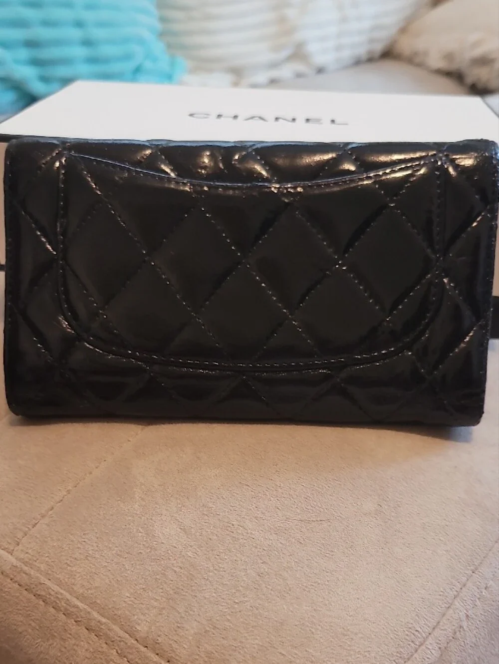 CHANEL Black Quilted Patent Leather Wallet with CC Clasp